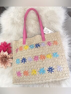 Straw Flower Accent Tote Beach Bag Shoulder Bag Sz MED NEW!